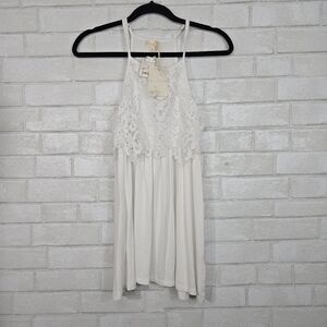 NWT Hem & Thread tank